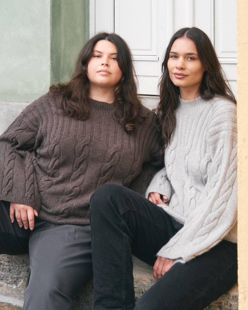 Cobra Sweater – Strickanleitung & Garnpaket - BONIFAKTUR