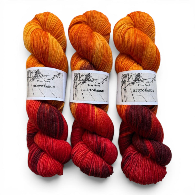 Atelier Franziska Uhl HANDGEFÄRBTE SOCKENWOLLE - TRUE SOCK - BONIFAKTUR - Blutorange - Atelier Franziska Uhl HANDGEFÄRBTE SOCKENWOLLE - TRUE SOCK
