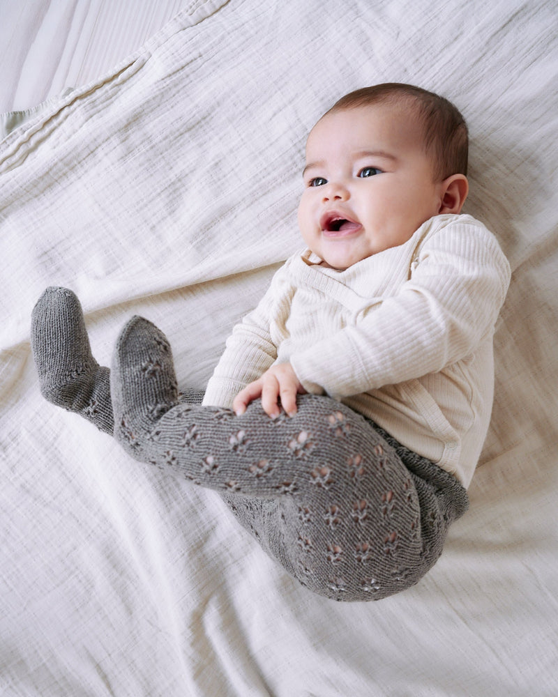 Clover Tights – Strickanleitung & Garnpaket - BONIFAKTUR - Kleinste -Clover Tights Baby