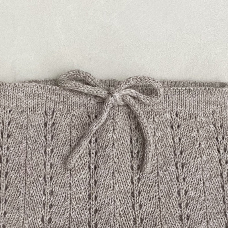 Fern Leggings – Strickanleitung & Garnpaket - BONIFAKTUR - Kleinste - Fern Leggings – Strickanleitung & Garnpaket