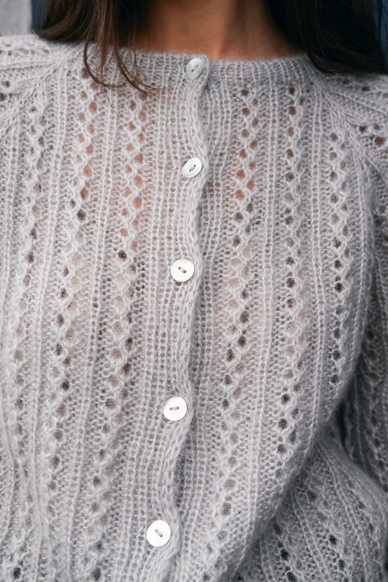 Waffle Cardigan – Strickanleitung & Garnpaket