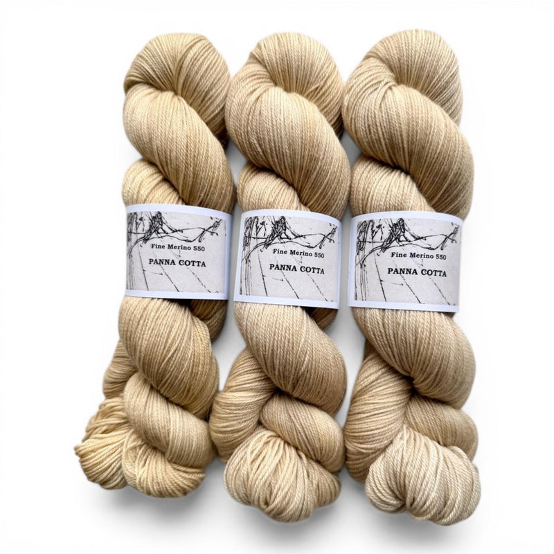 Atelier Franziska Uhl FINE MERINO 550 - BONIFAKTUR - PANNA COTTA - Atelier Franziska Uhl FINE MERINO 550