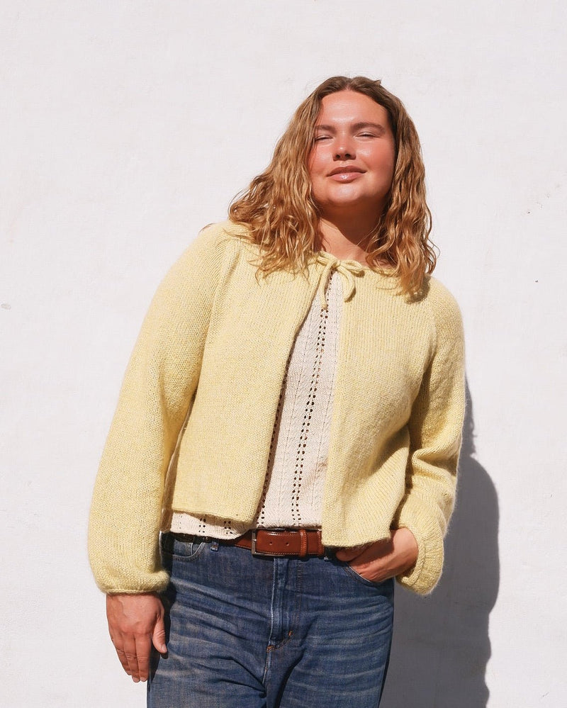 Audrey Cardigan – Strickanleitung & Garnpaket - BONIFAKTUR - Kleinste -Audrey Cardigan – Strickanleitung & Garnpaket - BONIFAKTUR